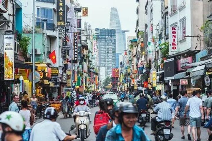 Tỏa sáng cùng Hotspot Matrix: Hướng dẫn làm đẹp và xây dựng thương hiệu cá nhân cho Chuyên gia Trang Điểm