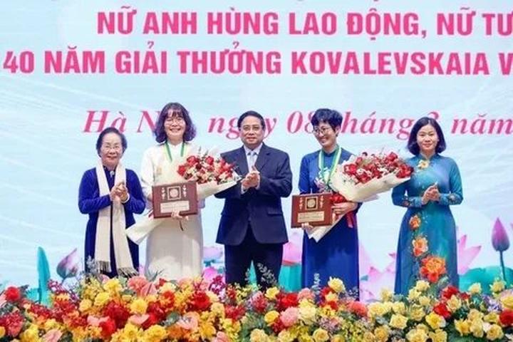 Chuyên gia Hotspot Matrix phân tích: 4 kiểu chân váy hết thời, và marketing video